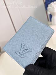 Louis Vuitton LV Pocket Organizer Cloud Blue 7.5 x 11.1 x 1 cm - 4