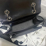 Chanel Flap Bag Lambskin Black with Black Hardware 19x14x6cm - 6