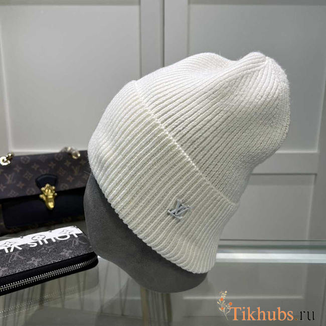 Louis Vuitton Cashmere Ahead Beanie White - 1