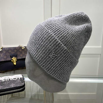 Louis Vuitton LV Cashmere Ahead Beanie Grey