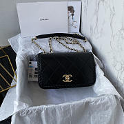 Chanel Flap Bag Lambskin Black 21x13x8cm - 1