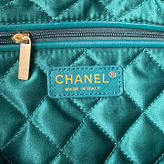 Chanel Large Back Pack Calfskin Chanel 22 Green 51x40x9cm - 2