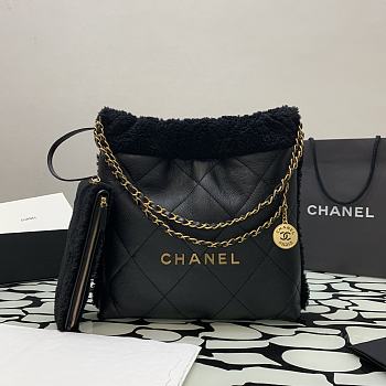 Chanel Handbag 22 Black Shearling 35x37x7cm