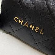 Chanel Handbag 22 Black Shearling 35x37x7cm - 6