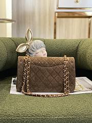 Chanel Medium Flap Bag Suede Gold Metal Brown 25cm - 2