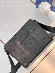 Louis Vuitton LV Trunk Messenger Taurillon Monogram Black 24 x 18 x 5.5 cm - 6