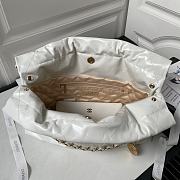 Chanel 22 Handbag White 30x45x8cm - 3