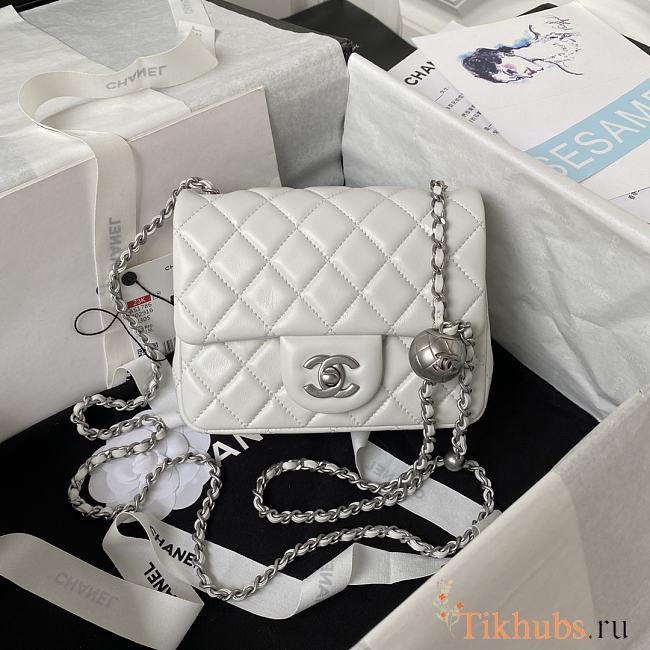 Chanel Mini Flap Bag White Lambskin Silver Ball 17cm - 1