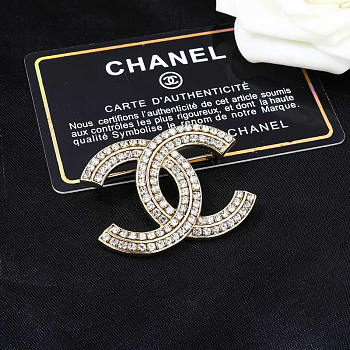 Chanel CC Pin & Brooche