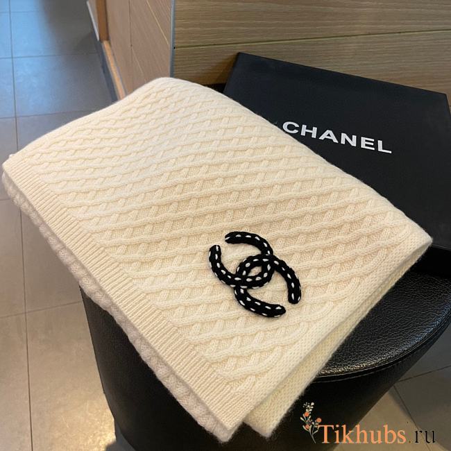 Chanel White Scarf 32x170cm - 1