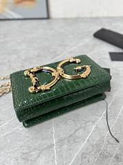 Dolce & Gabbana DG Girls Crossbody Green Crocodle Bag 21x4x15cm - 4