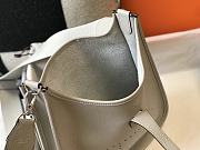 Hermes Evelyne Medium White 29cm - 5