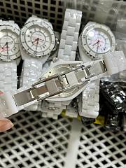 Chanel J12 White Watch 38mm - 3