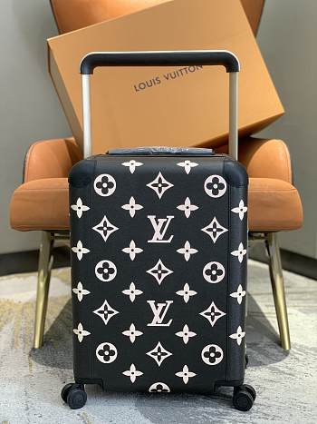 Louis Vuitton LV Horizon 55 Black Beige 55cm