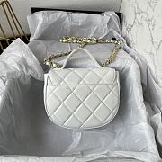 Chanel Bag White Gold Bag 16x12x6cm - 4