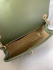 Chanel Flap Bag Green Lambskin Bell 13x20x7cm - 3