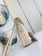 Louis Vuitton LV Loop Bag Hobo White 38 x 26 x 10 cm - 6