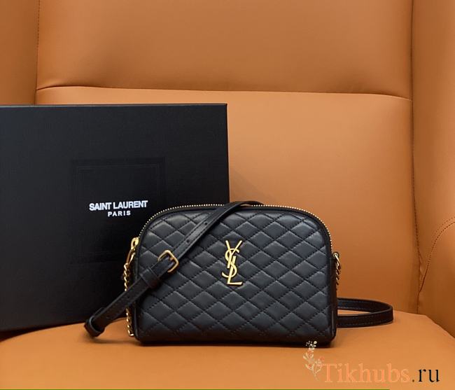 YSL Gaby Zipped Pouch Quilted Lambskin Black 18x13x3.5cm - 1