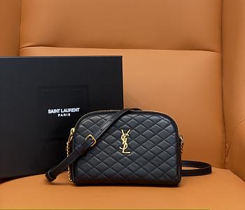 YSL Gaby Zipped Pouch Quilted Lambskin Black 18x13x3.5cm