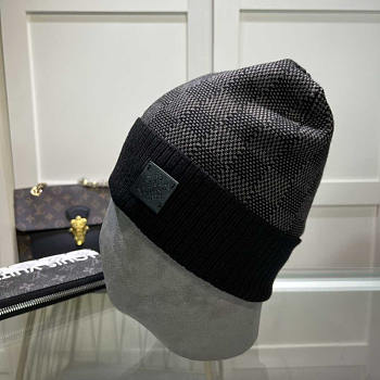 Louis Vuitton LV Petit Damier Hat Grey