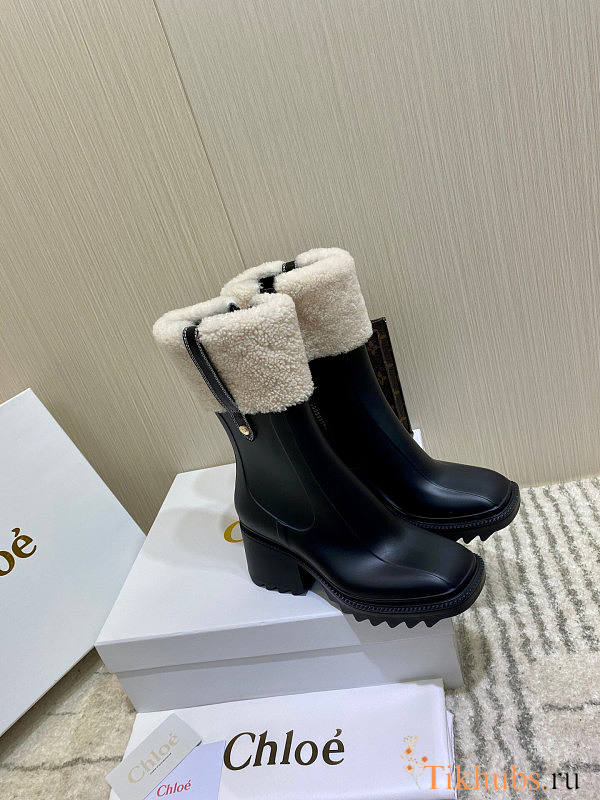 Chloe Betty Shearling Trimmed Rubber Ankle Black Boots  - 1