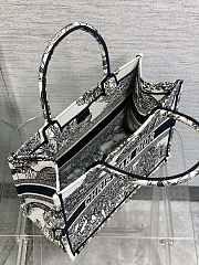 Dior Medium Book Tote White and Black Toile de Jouy 36cm - 6