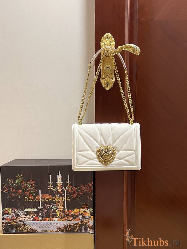 Dolce & Gabbana Quilted Devotion White Bag 26x18x7.5cm - 1