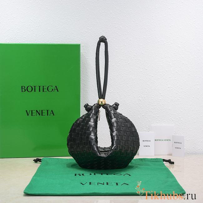 Bottega Veneta Medium Turn Pouch Black 40x24x1cm - 1