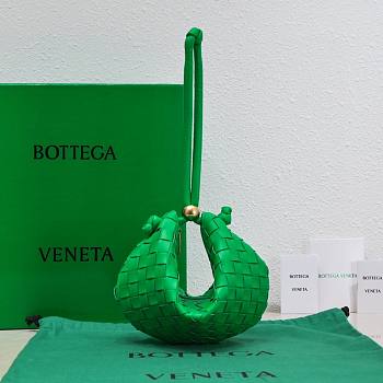 Bottega Veneta Small Turn Pouch Green 29x3x19cm