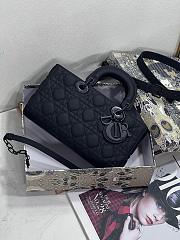 Dior Medium Lady D-Joy Bag Ultramatte Black Cannage Calfskin 26 x 13.5 x 5 cm - 2