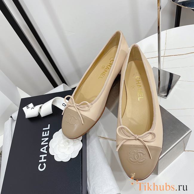 Chanel Flat Ballerina Beige - 1