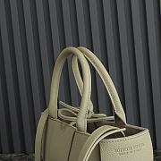 Bottega Veneta Mini Arco Taupe Tote Bag 25x16x8cm - 6