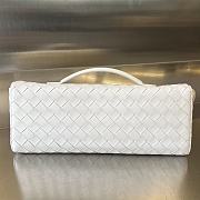 Bottega Veneta Long Clutch Andiamo With Handle White 31x13x3cm - 5