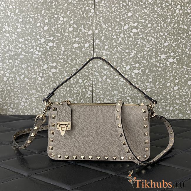 Valentino Garavani Grained Leather Grey Rockstud Bag 19x13x7cm - 1