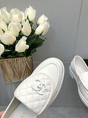 Chanel Mocasines White Loafers  - 2