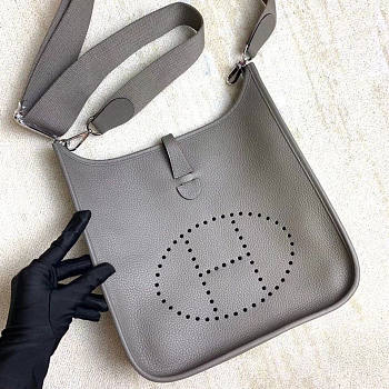 Hermes Evelyne Medium Grey 29cm