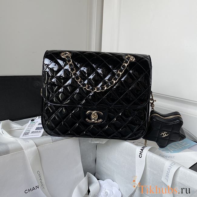Chanel Backpack Star Coin Purse Black Patent 22.5 × 22.5 × 6 cm - 1