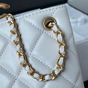 Chanel Handbag Lambskin Gold White 26.5x16.5x5cm - 3