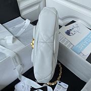 Chanel 19 Hobo Bag White 25x20x7cm - 6