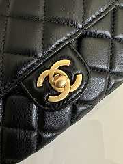 Chanel Small Bag With Handle Black Lambskin 20.5x11.5x5.5cm - 5