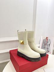 Valentino Garavani White One Stud Beatle Leather Boots - 1