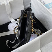 Chanel Small Messenger Black Gold Bag 21x14x5cm - 2