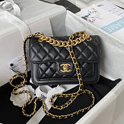 Chanel Flap Bag Black Gold Hardware 19x14x6cm - 1