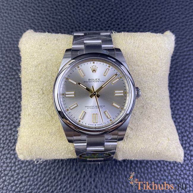 Rolex Oyster Perpetual silver dial 41mm - 1