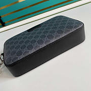 Gucci GG Supreme Clutch Grey 23.5x15.5x4.5cm - 2