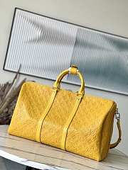 Louis Vuitton LV Keepall Bandoulière 50 Yellow Taurillon 50 x 29 x 23 cm - 4