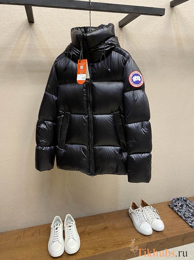 Canada Goose Black Jacket - 1