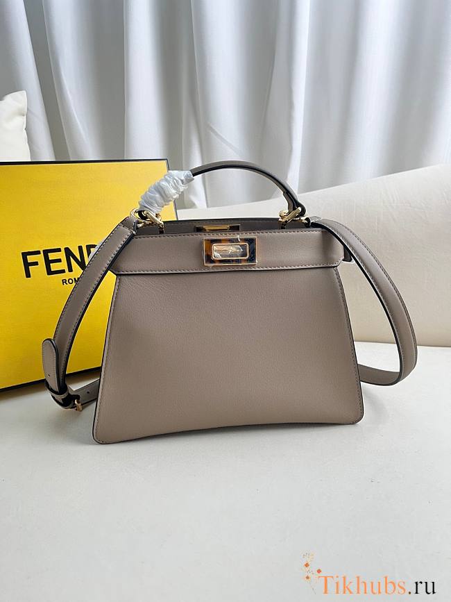 Fendi Peekaboo Iseeu Small Grey 27x11x21cm - 1