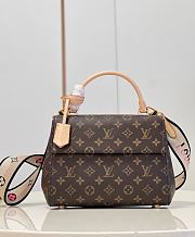 Louis Vuitton LV Cluny BB Monogram Beige Strap 28 x 20 x 10 cm - 1