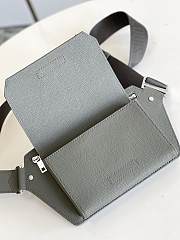 Louis Vuitton LV Takeoff Sling Khaki Green 30 x 16 x 3 cm - 5